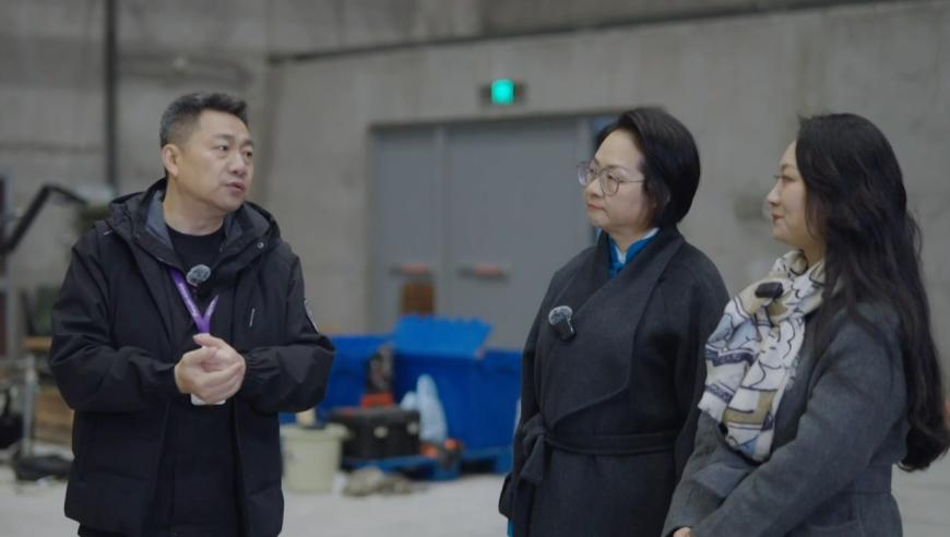 美国民众称特朗普卖金卡是笑话,今天新澳门开奖结果2025年,准确资料解释落实_iosV5.39